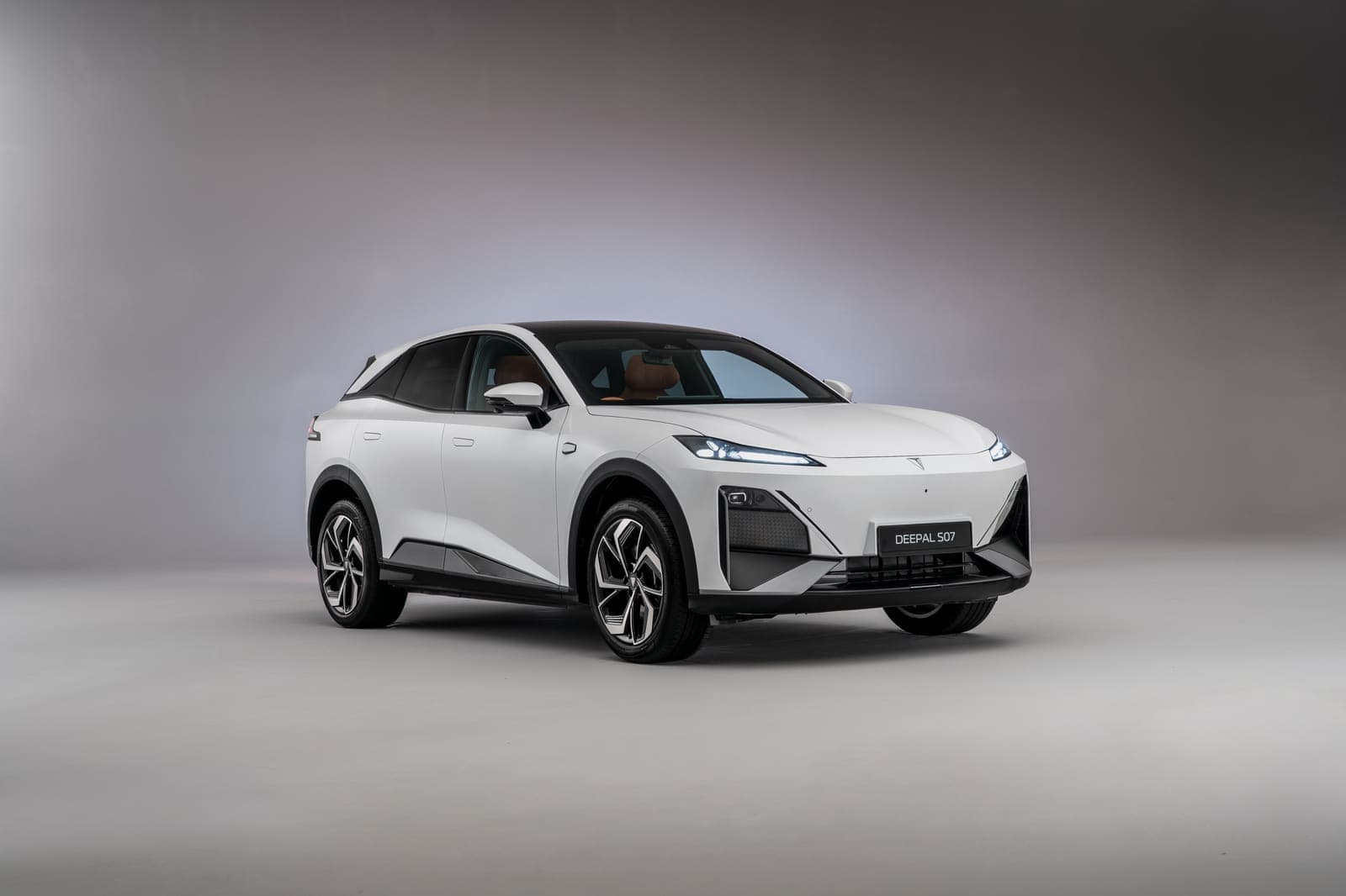 Deepal S07 — image 1