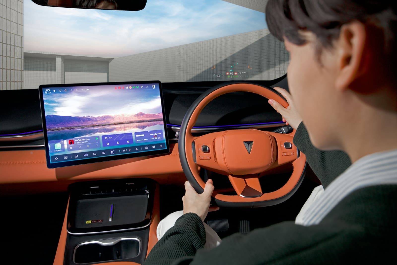 Deepal S05 cockpit with 15.4-inch touchscreen