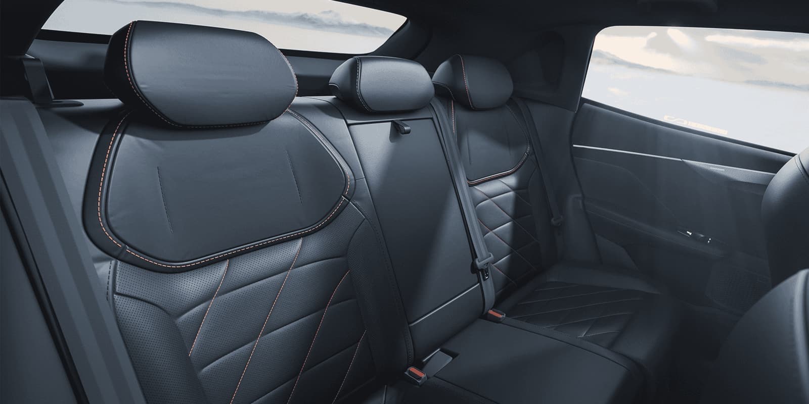 Deepal S05 Black interior — view 2
